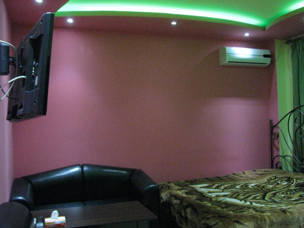 Princ Plaza Hotel Yerevan Bilik gambar