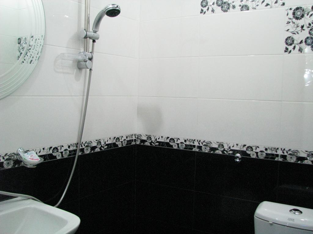 Princ Plaza Hotel Yerevan Bilik gambar