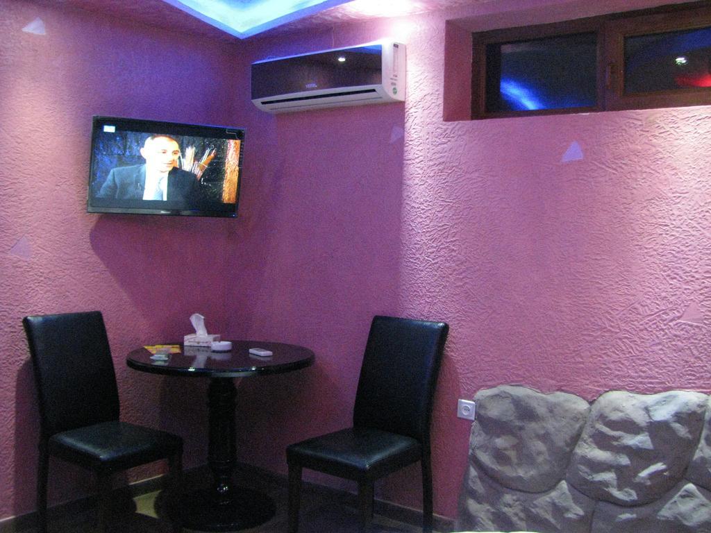 Princ Plaza Hotel Yerevan Bilik gambar