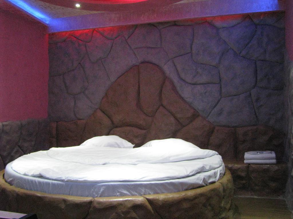 Princ Plaza Hotel Yerevan Bilik gambar